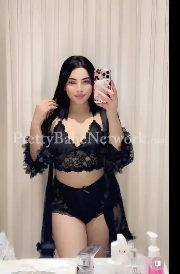 Hire air hostess escort in Sadashivanagar, Maryem Tunisian, 21-year-old, anal sex service