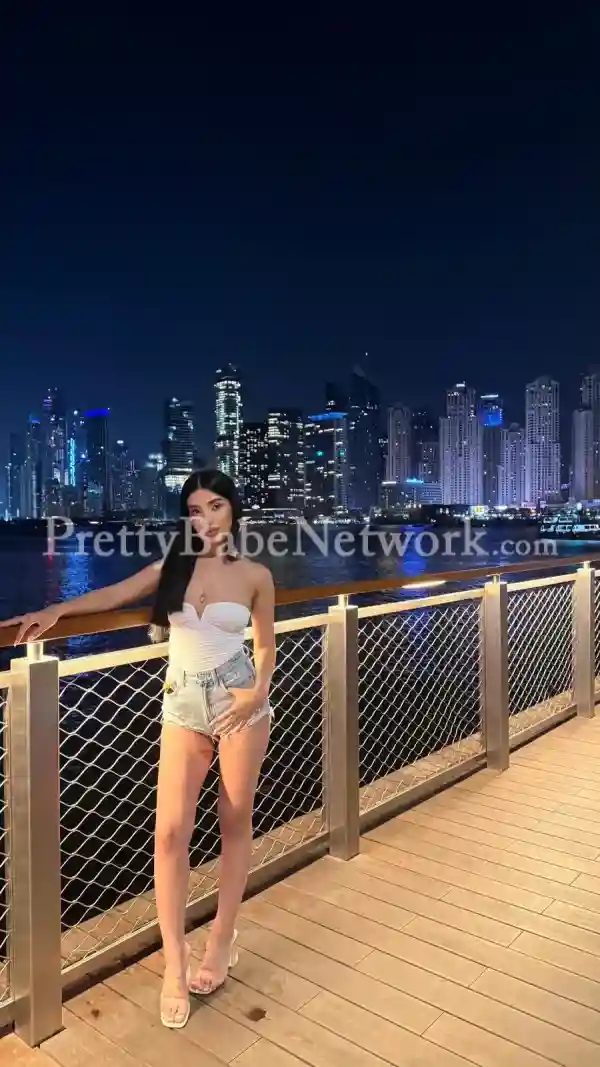 Foreign Turkish girl Özge is Looking for a Dating & Sex Companion around Mysore Road, Bangalore