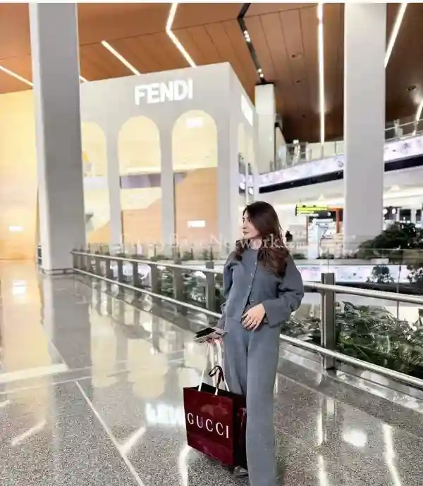 Pooja, Independent Escort near You from Prettybabenetwork