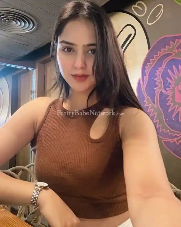 Elite Girl for Erotic Multiple Sessions - Beautiful, Charming Girl for Real meetup in Hotel Room