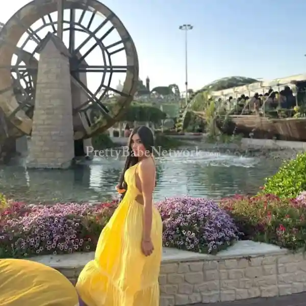 Meet Barbara, a 25-year-old Young Colombian Escort in Jayanagar, Bangalore