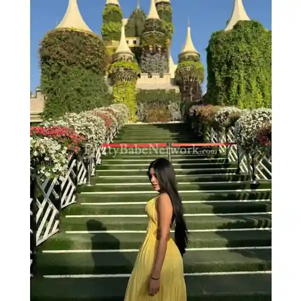 Meet Barbara, a 25-year-old Young Colombian Escort in Jayanagar, Bangalore