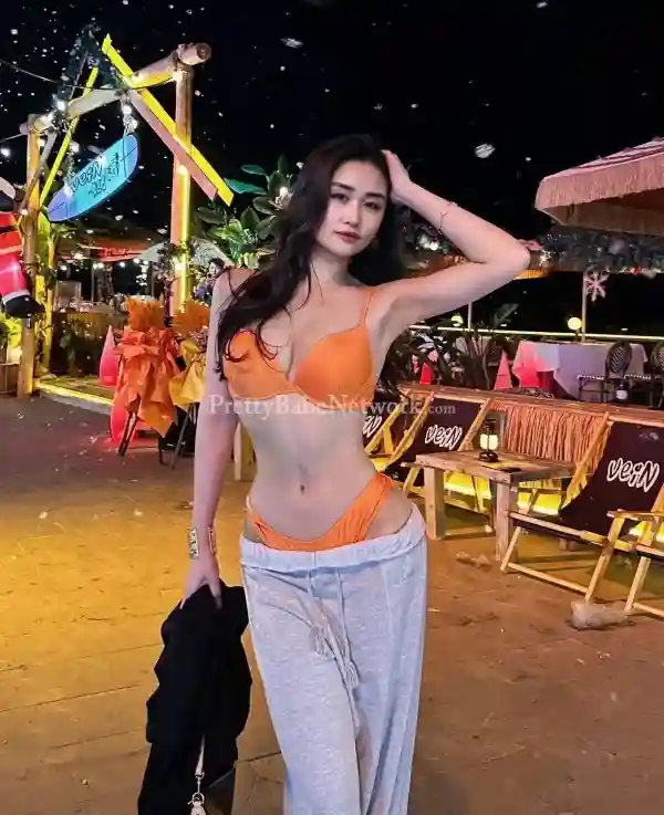 High-Profile Queen from Assam in Mysore Road, Bangalore, Well Educated & Proficient Call Girl