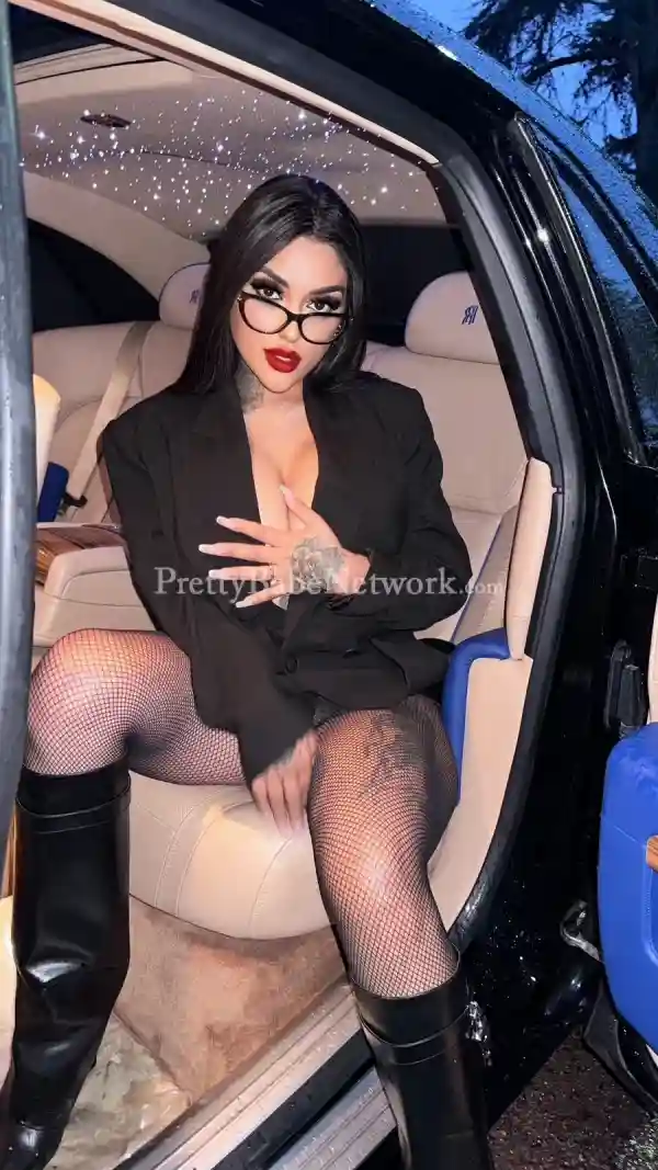 Meet 26-Year-Old Abramowa Russian Girl