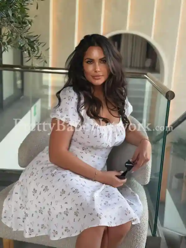 Samira, 30-Year-Old Russian Housewife Escort in HBR Layout, Bangalore