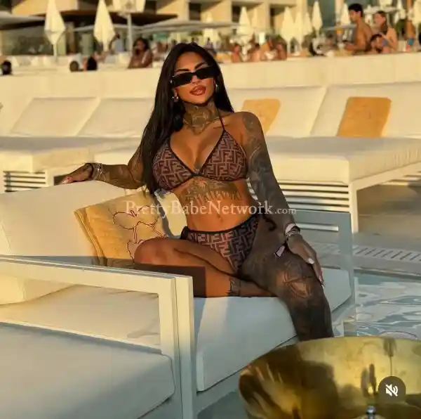 Luciana, a Premium Escort from Colombia