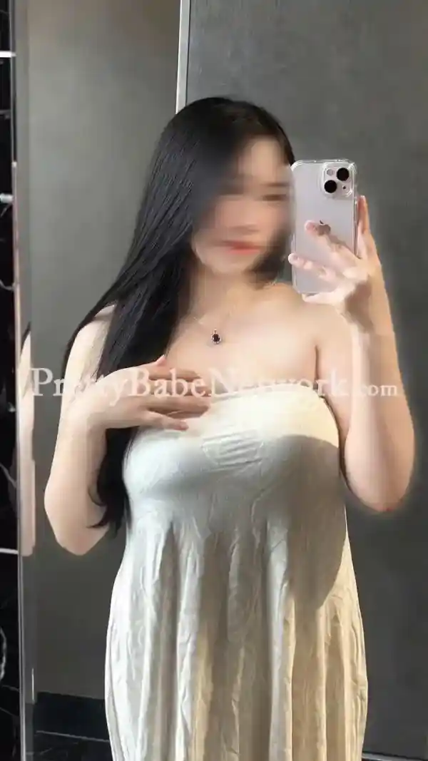 beautiful-mature-verified-independent-thai-escort-pleng-near-the-zuri-whitefield-hotel-thai-housewife-escorts-in-bangalore-5