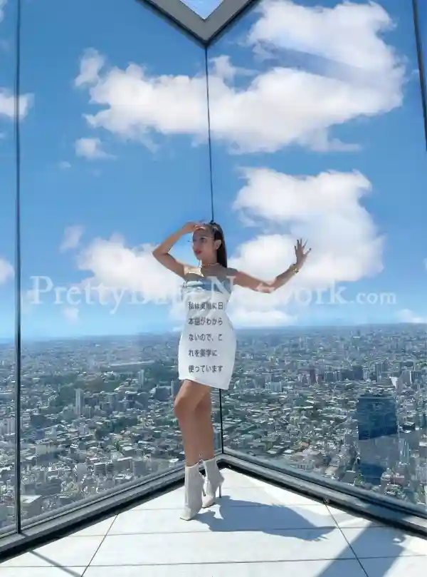 Looking for Deepthroat Queen, Hire VIP Call Girl in Benson Town, Bangalore